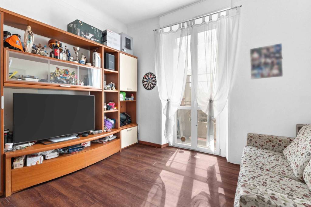 appartamento in vendita a Milano in zona Barona
