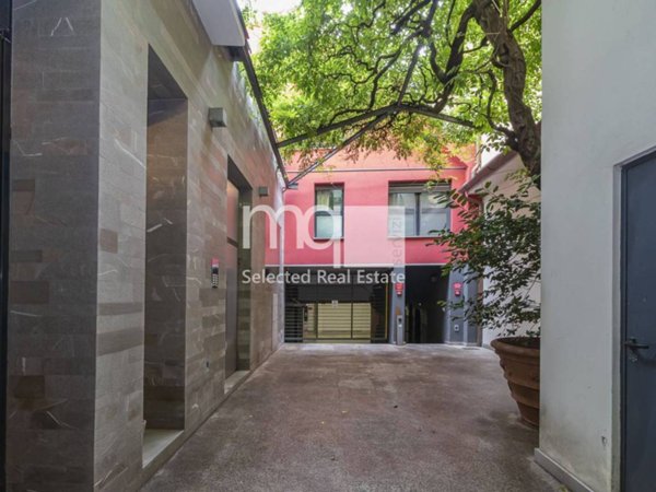 appartamento in vendita a Milano in zona Porta Venezia