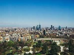 appartamento in vendita a Milano in zona Centro Direzionale