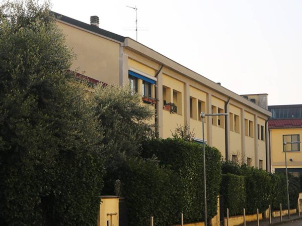 appartamento in vendita a Milano in zona Gratosoglio