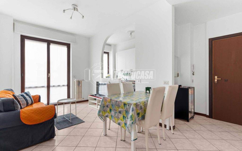 appartamento in vendita a Milano in zona Moncucco