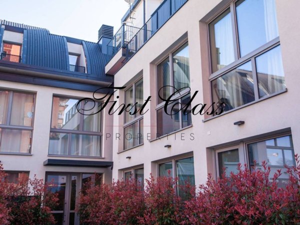 appartamento in vendita a Milano in zona Barona