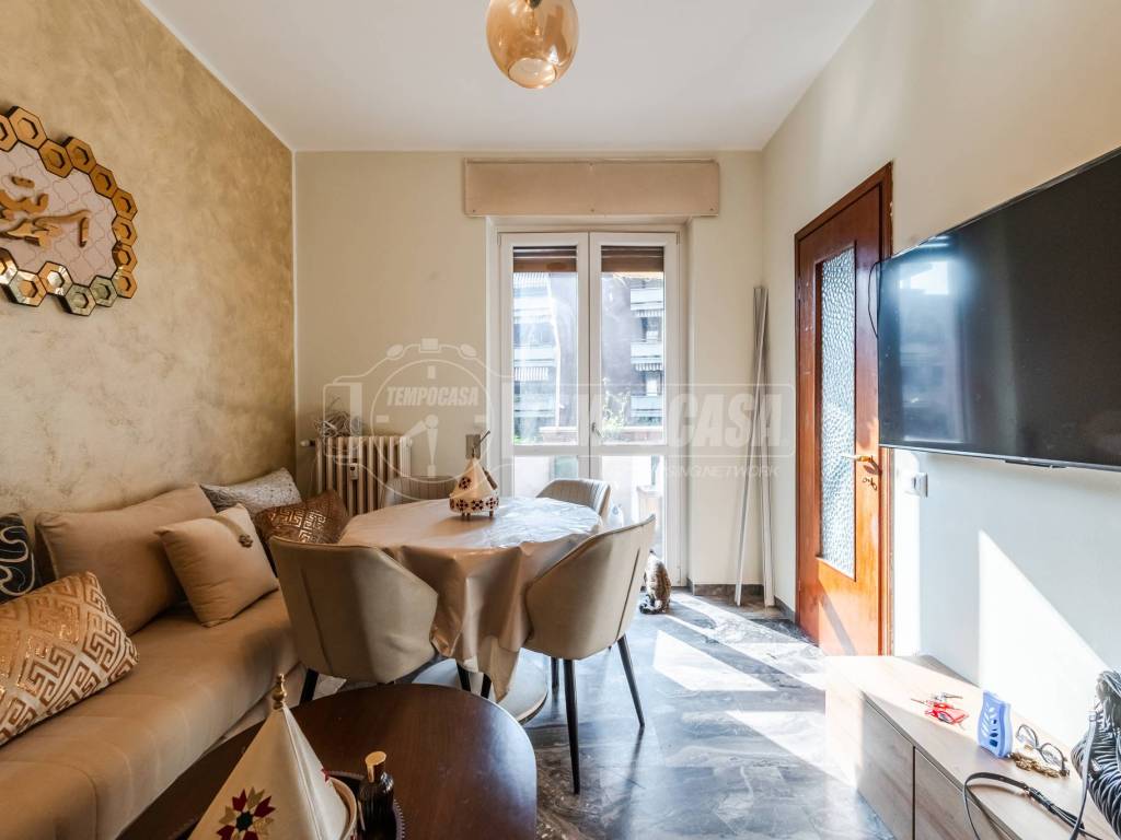 appartamento in vendita a Milano in zona Vigentino
