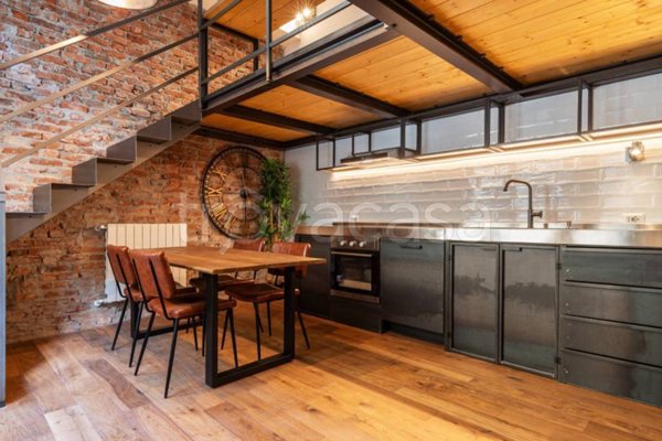 appartamento in vendita a Milano in zona Il Portello