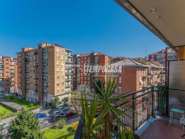 appartamento in vendita a Milano in zona Affori