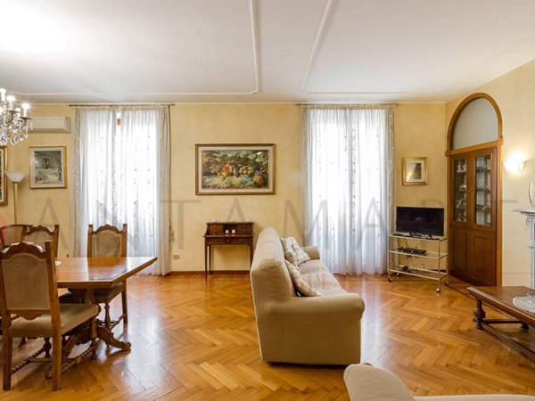 appartamento in vendita a Milano in zona Porta Venezia