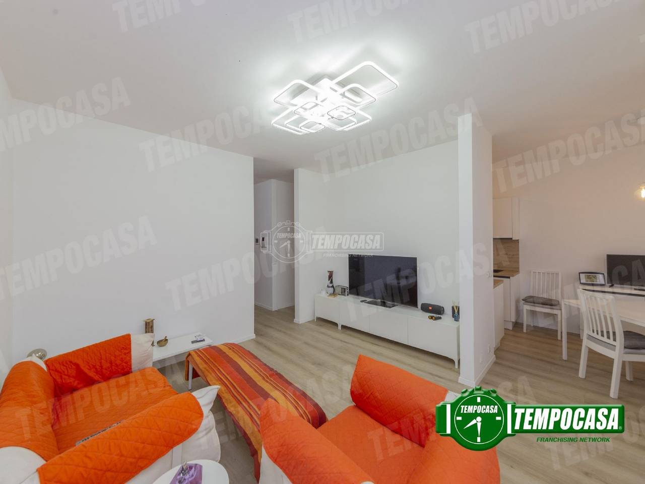 appartamento in vendita a Milano in zona Gallaratese