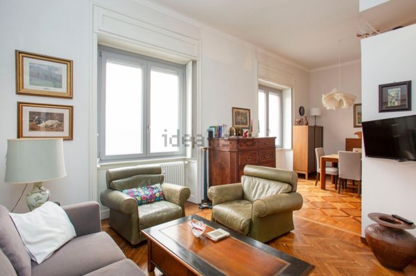 appartamento in vendita a Milano in zona Centro Direzionale