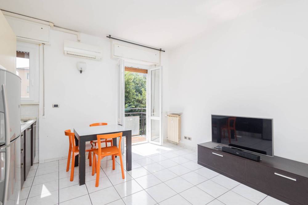 appartamento in vendita a Milano in zona Lambrate