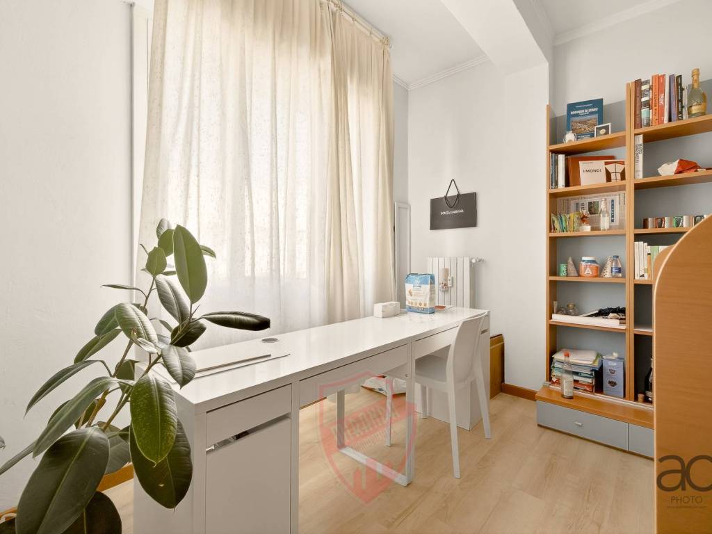 appartamento in vendita a Milano in zona Città Studi