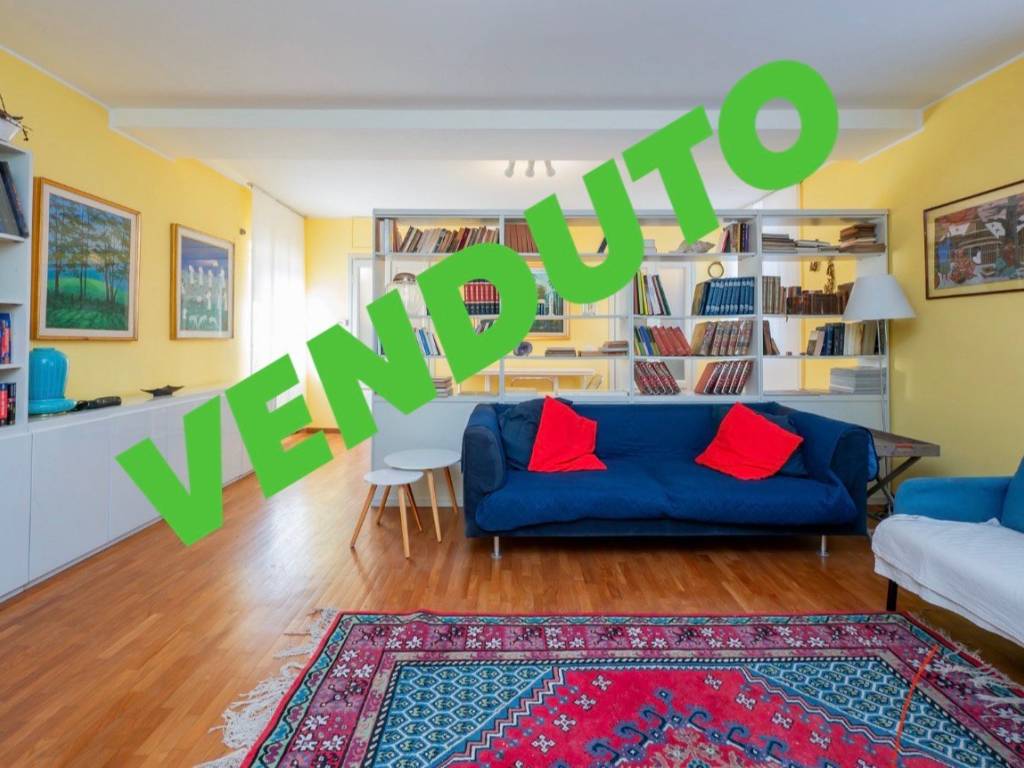 appartamento in vendita a Milano in zona Porta Venezia