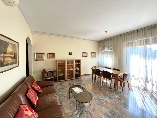 appartamento in vendita a Milano in zona Gorla