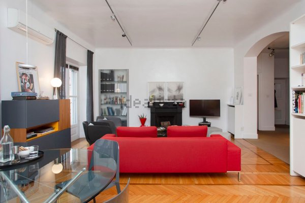 appartamento in vendita a Milano in zona Centro Direzionale