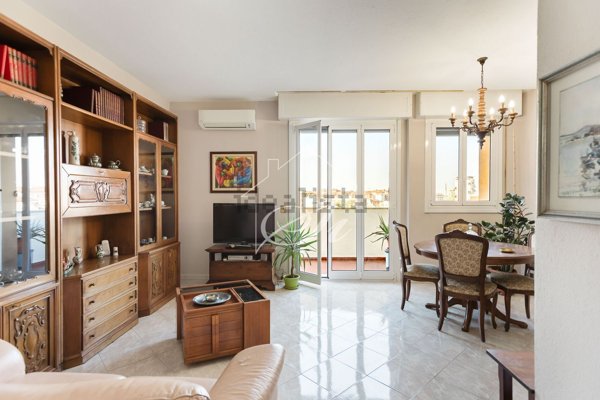 appartamento in vendita a Milano in zona Quarto Oggiaro