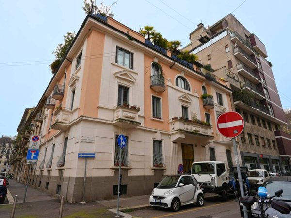 appartamento in vendita a Milano in zona Centro Direzionale