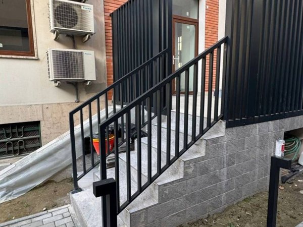 appartamento in vendita a Milano in zona Isola