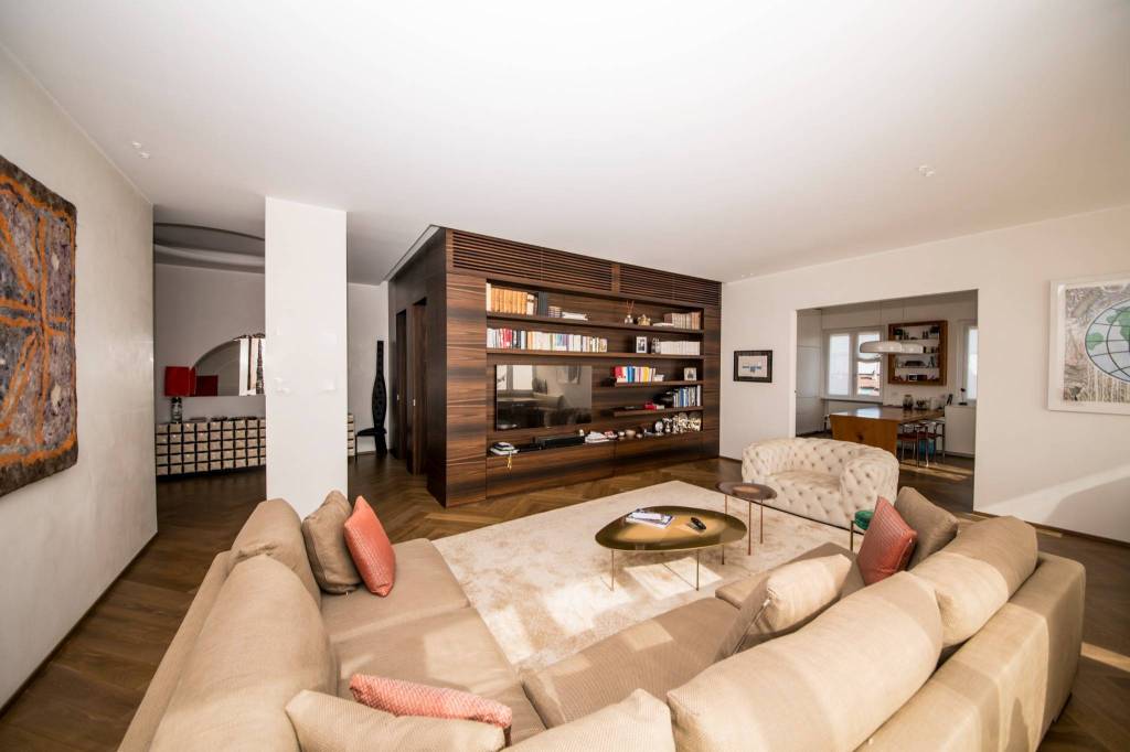 appartamento in vendita a Milano in zona Centro Storico