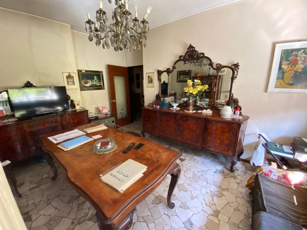 appartamento in vendita a Milano in zona Porta Garibaldi