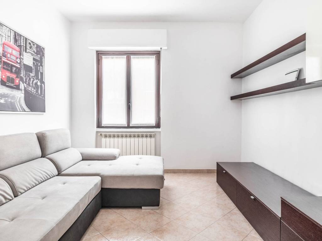 appartamento in vendita a Milano in zona Vigentino