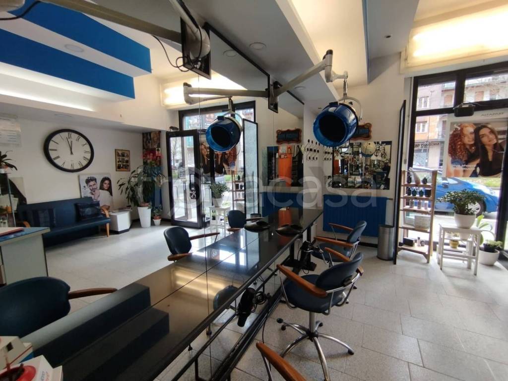 negozio in vendita a Milano