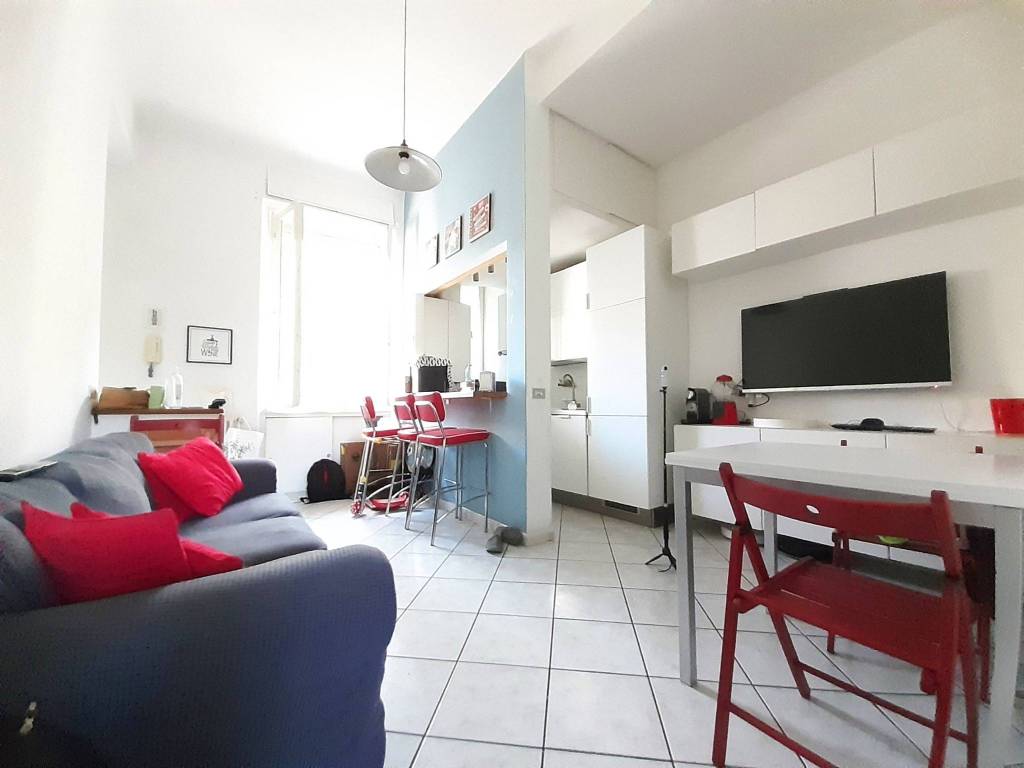 appartamento in vendita a Milano in zona Chiesa Rossa