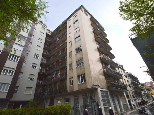 appartamento in vendita a Milano in zona Solari
