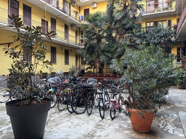 appartamento in vendita a Milano in zona Isola