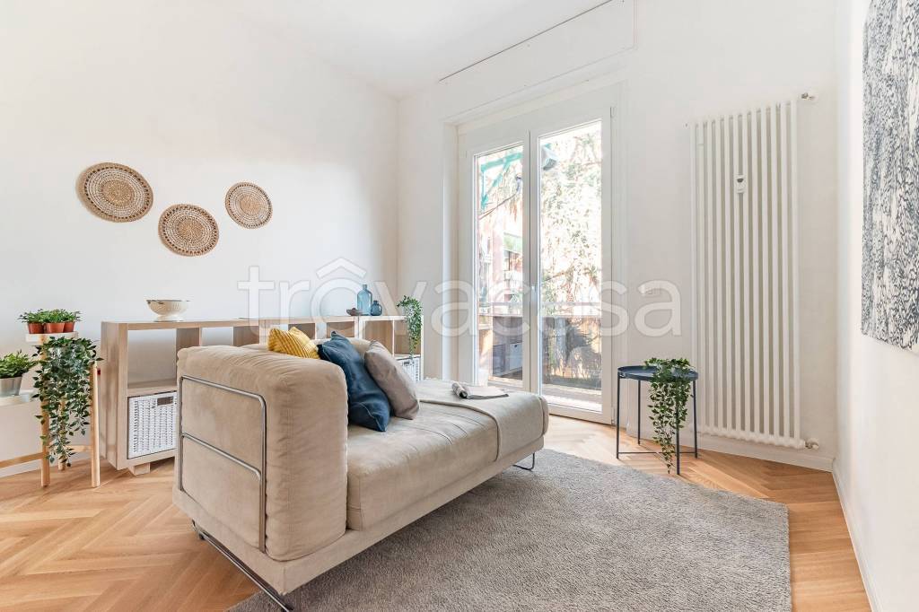 appartamento in vendita a Milano in zona Città Studi