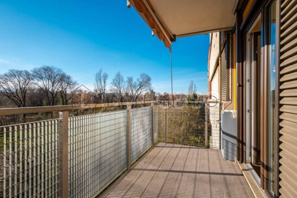 appartamento in vendita a Milano in zona Vigentino