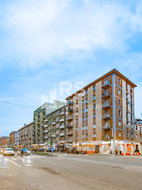 appartamento in vendita a Milano in zona Gorla