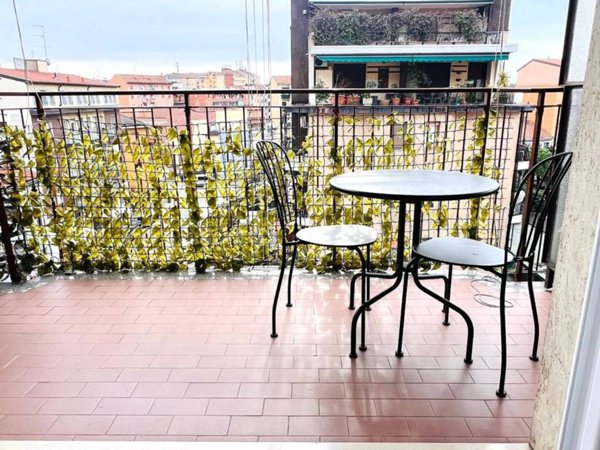 appartamento in vendita a Milano in zona Barona