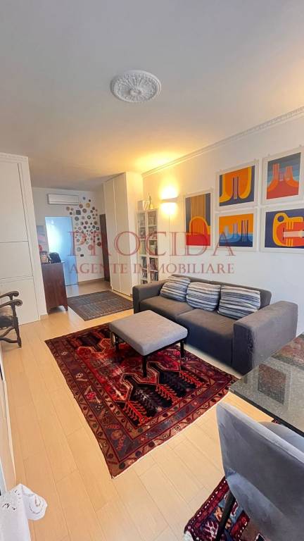 appartamento in vendita a Milano in zona Rogoredo