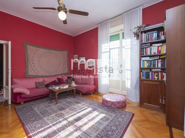 appartamento in vendita a Milano in zona Città Studi