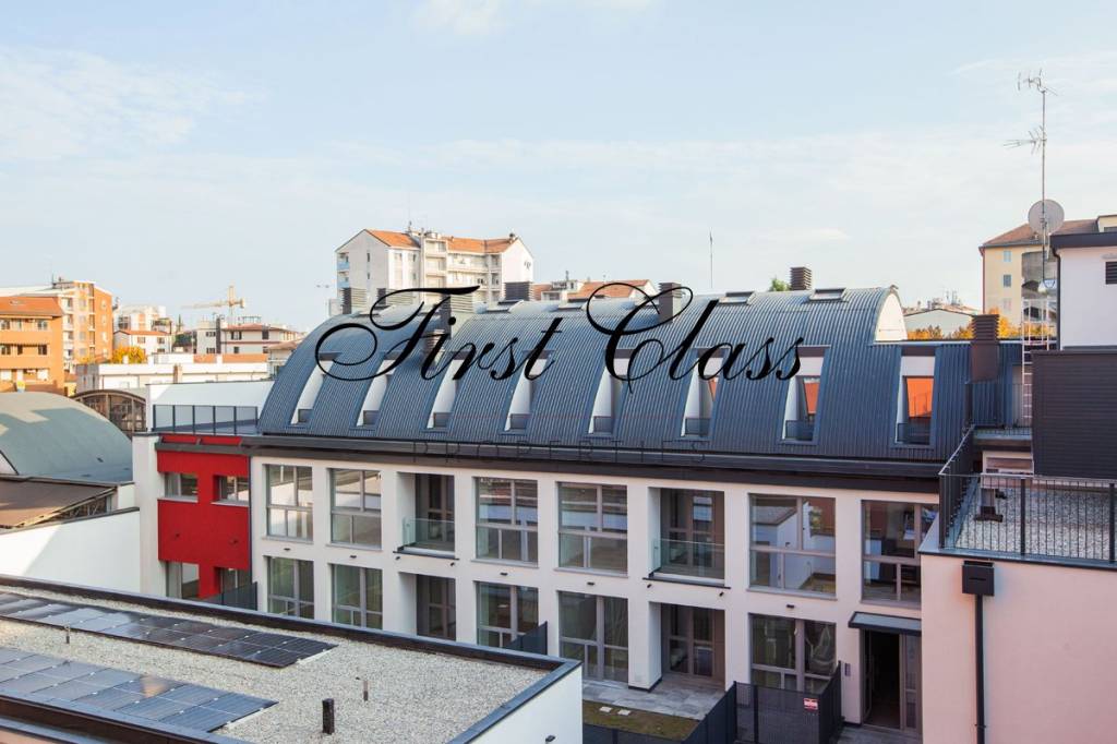 appartamento in vendita a Milano in zona Barona