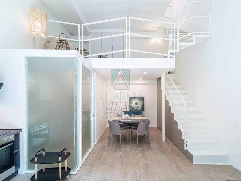 appartamento in vendita a Milano in zona Vigentino