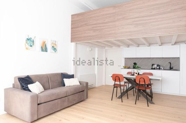appartamento in vendita a Milano in zona Porta Venezia