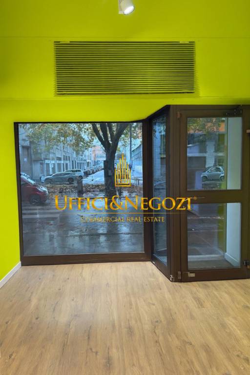 negozio in vendita a Milano in zona Cinque Giornate