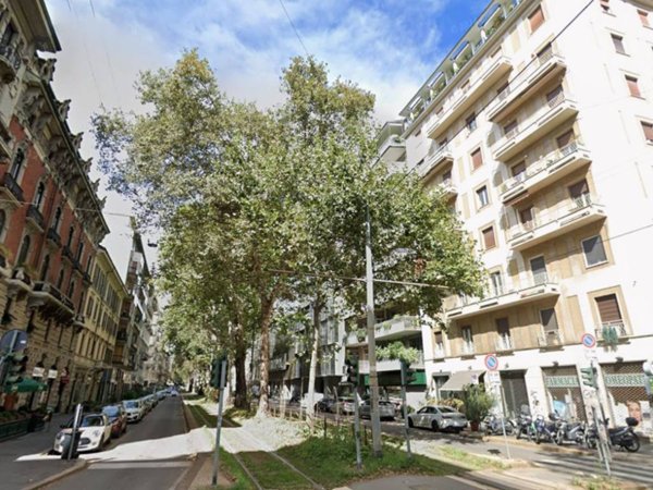 appartamento in vendita a Milano in zona Porta Venezia