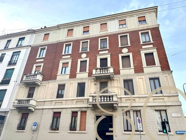 appartamento in vendita a Milano in zona Cinque Giornate
