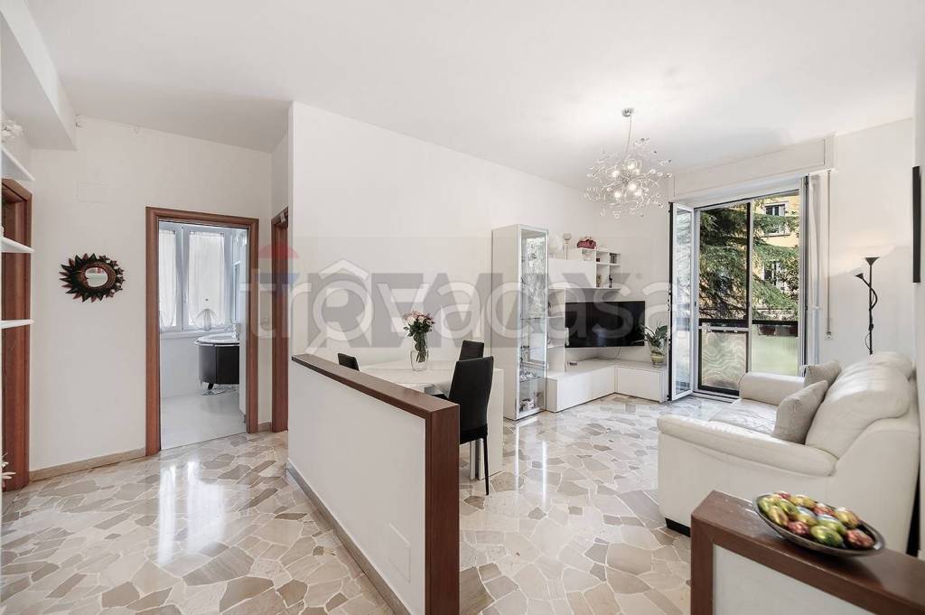 appartamento in vendita a Milano in zona Turro