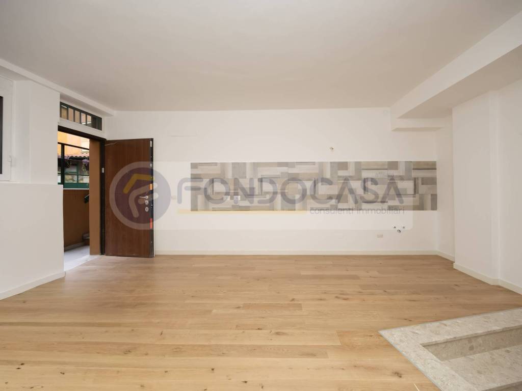 appartamento in vendita a Milano in zona Lambrate