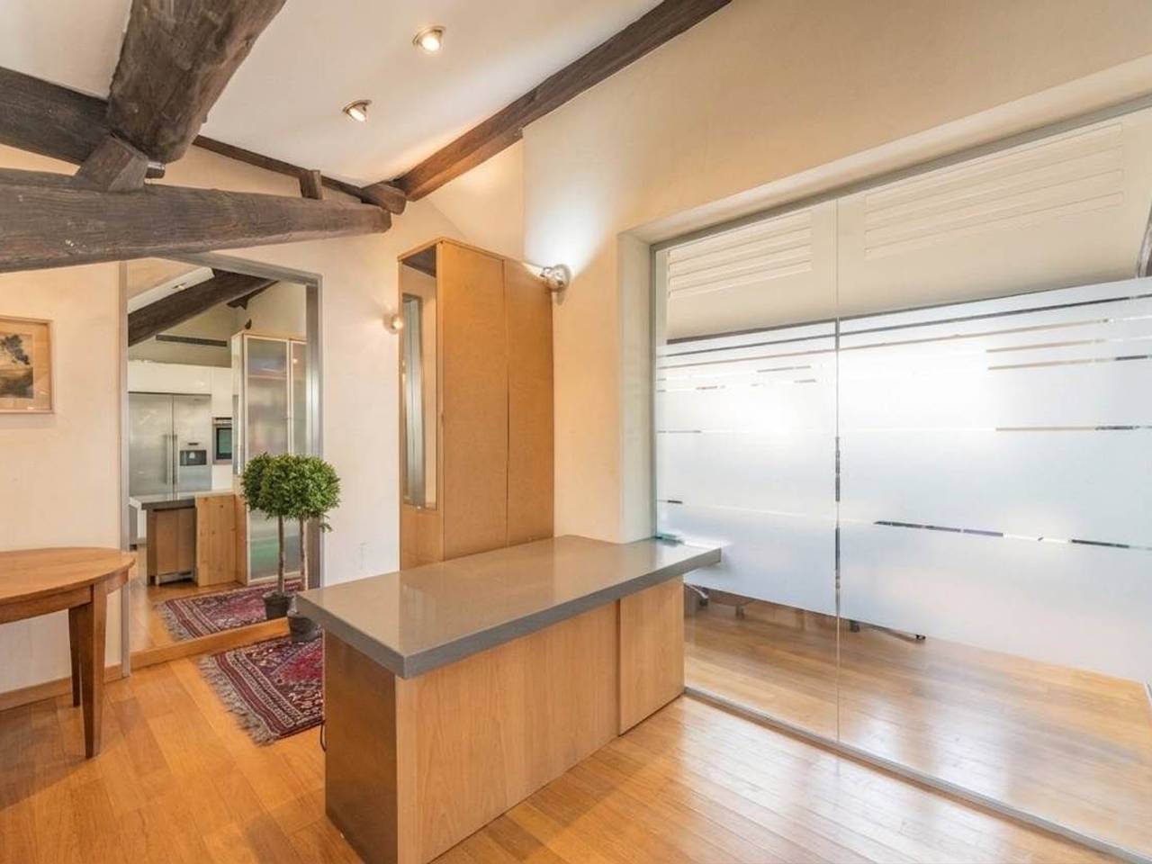 appartamento in vendita a Milano in zona Sempione