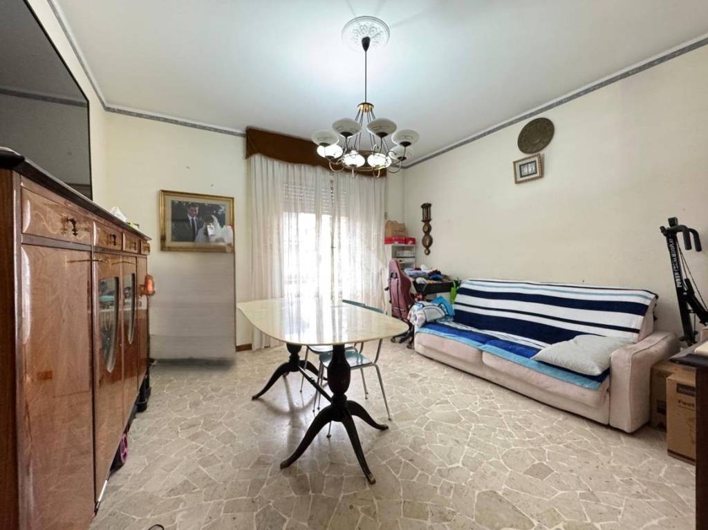 appartamento in vendita a Milano in zona Affori