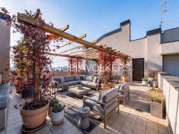 appartamento in vendita a Milano in zona Vigentino