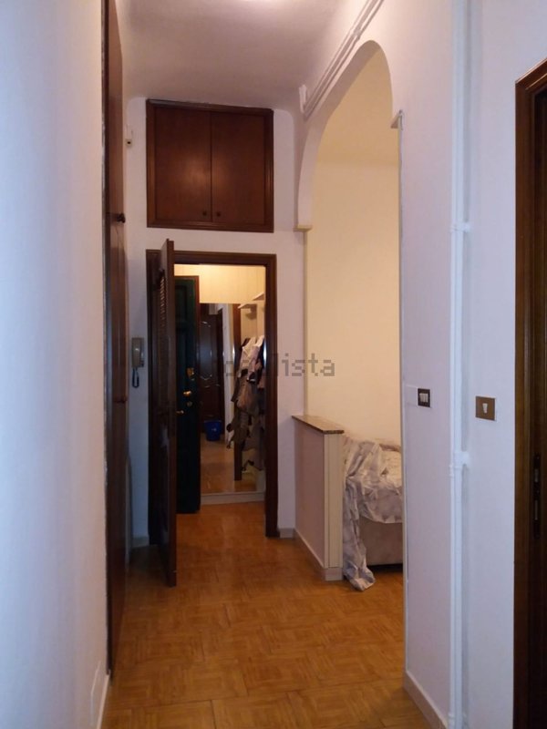 appartamento in vendita a Milano in zona Famagosta