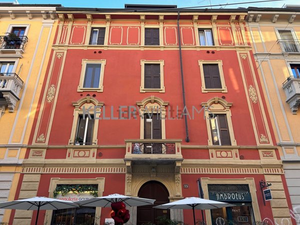 appartamento in vendita a Milano in zona Isola