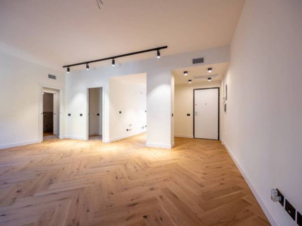 appartamento in vendita a Milano in zona Ponte Seveso