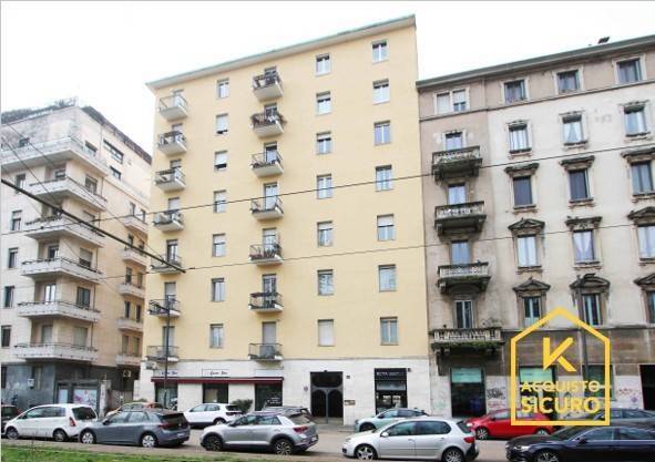 appartamento in vendita a Milano in zona Sempione
