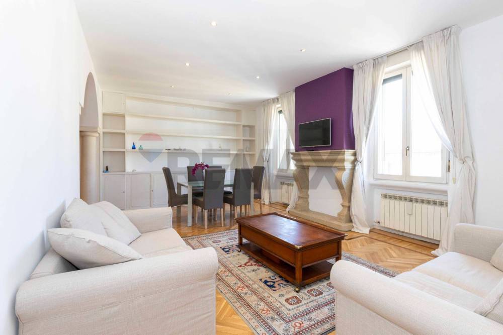 appartamento in vendita a Milano in zona Isola