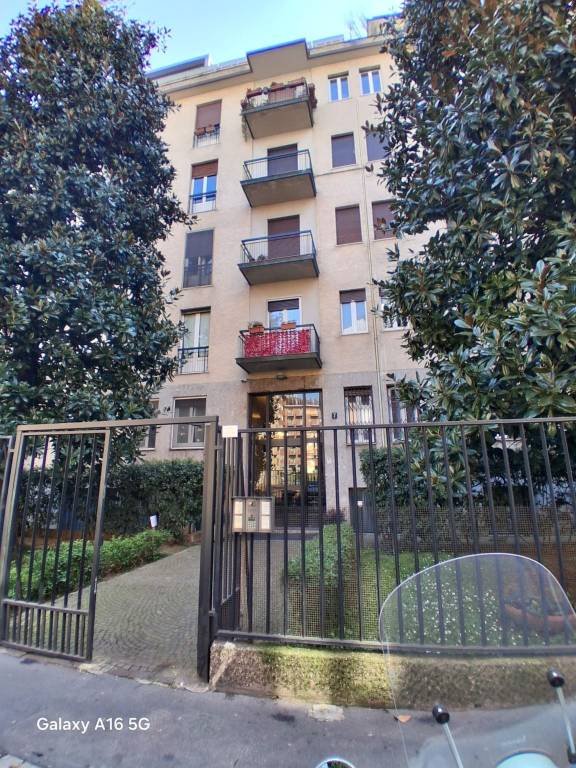 appartamento in vendita a Milano in zona Solari